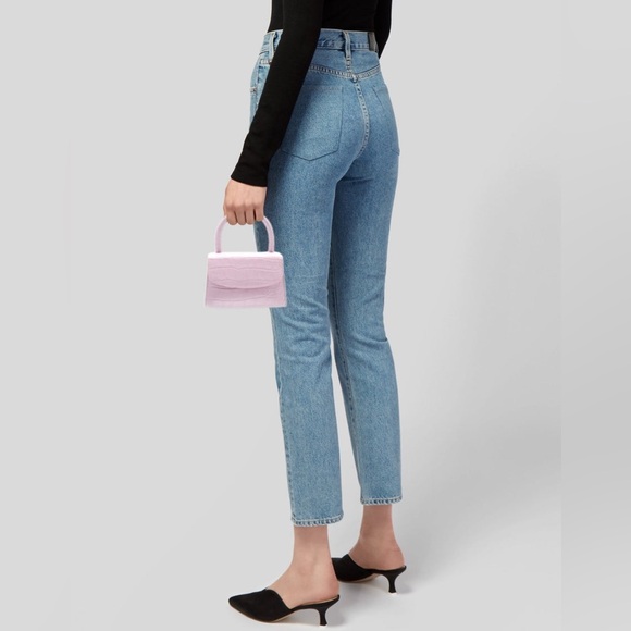 Elegant Pink Croc-Embossed Handbag - Picture 6 of 8